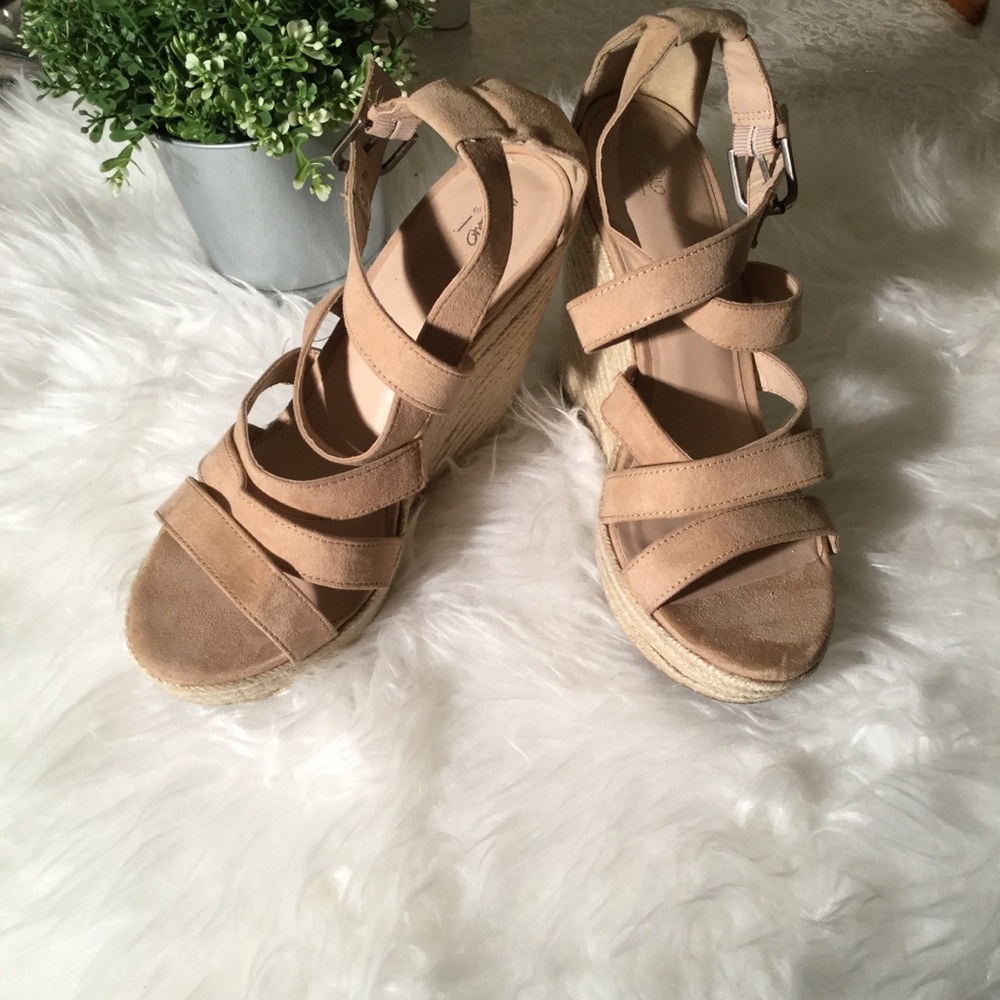 Mossimo tan espadrilles 9